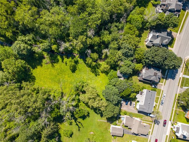 1960 Ridge Road, Ontario, NY 14519
