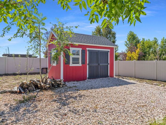 1737 W RANCH RD, Farmington, UT 84025