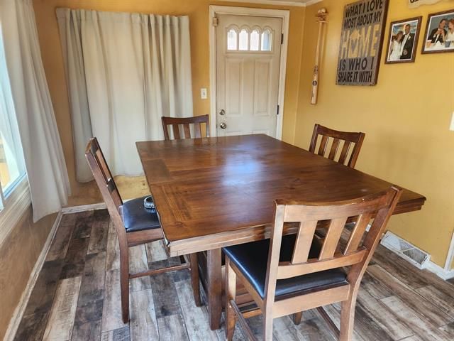 1619 Eastmoreland Avenue, Rockford, IL 61108