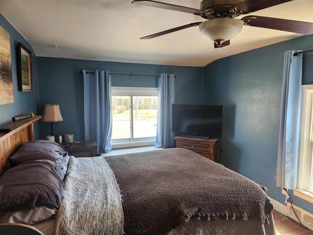 1619 Eastmoreland Avenue, Rockford, IL 61108