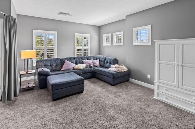 5805 WATERCOLOR DRIVE, Lithia, FL 33547