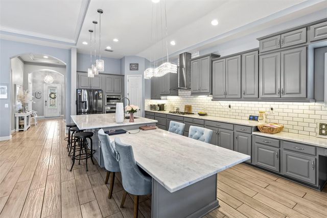 5805 WATERCOLOR DRIVE, Lithia, FL 33547