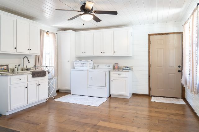 1243 Cave Hill Rd, Lafayette, TN 37083