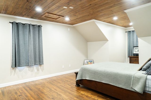 1243 Cave Hill Rd, Lafayette, TN 37083