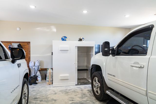 1243 Cave Hill Rd, Lafayette, TN 37083