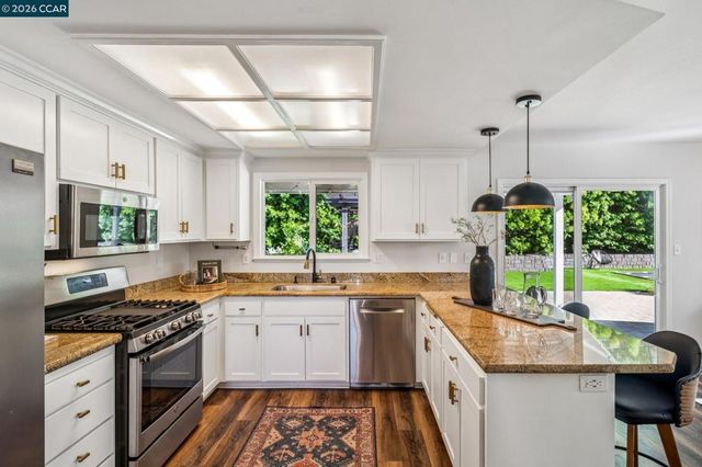 726 San Andreas Ct, Concord, CA 94518