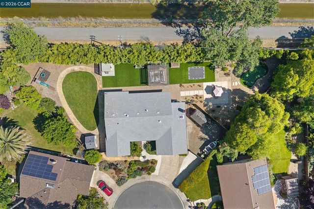 726 San Andreas Ct, Concord, CA 94518