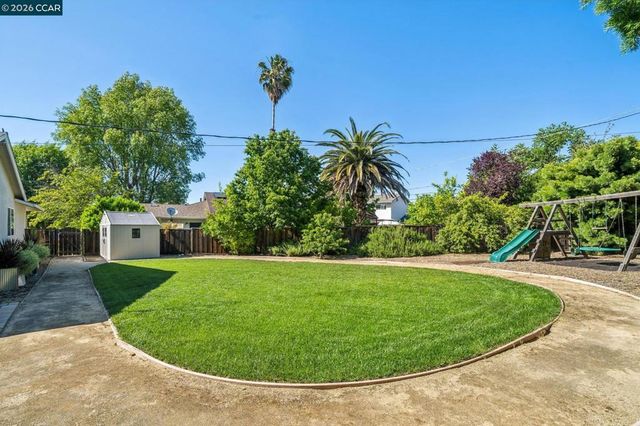 726 San Andreas Ct, Concord, CA 94518