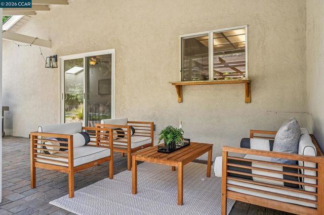 726 San Andreas Ct, Concord, CA 94518