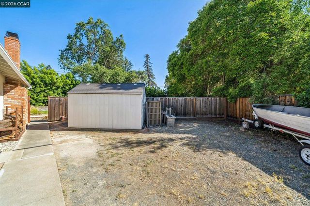 726 San Andreas Ct, Concord, CA 94518