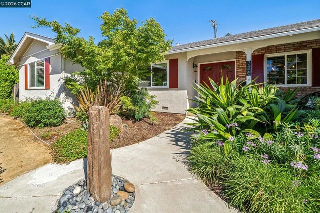 726 San Andreas Ct, Concord, CA 94518