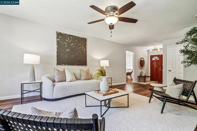 726 San Andreas Ct, Concord, CA 94518