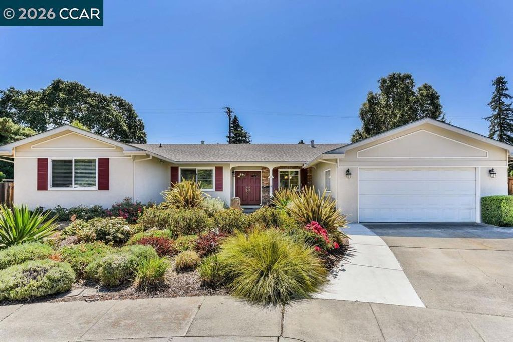 Image 2 of property listing at 726 San Andreas Ct, Concord, CA 94518