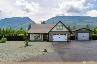 7420 Windsong Lane, Sedro Woolley, WA 98284