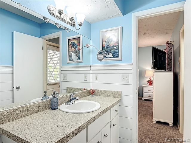 857 N Palm Springs Terrace, Crystal River, FL 34429