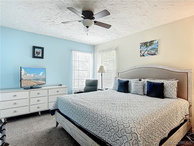 857 N Palm Springs Terrace, Crystal River, FL 34429