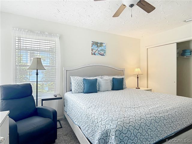 857 N Palm Springs Terrace, Crystal River, FL 34429