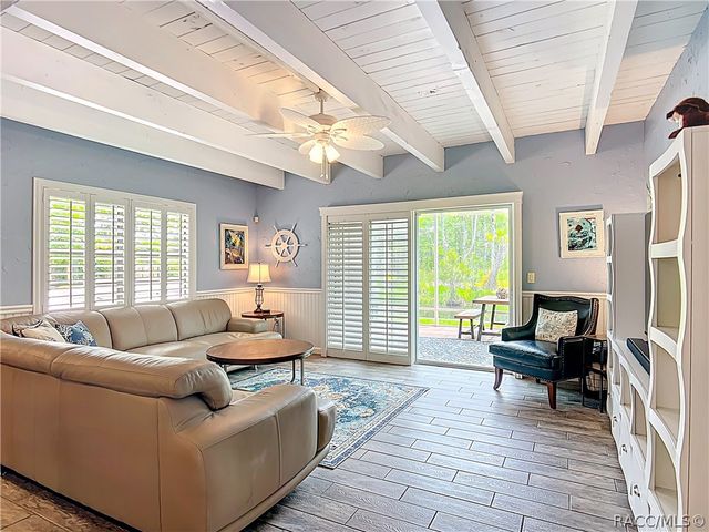 857 N Palm Springs Terrace, Crystal River, FL 34429