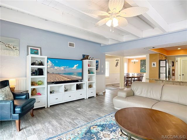 857 N Palm Springs Terrace, Crystal River, FL 34429