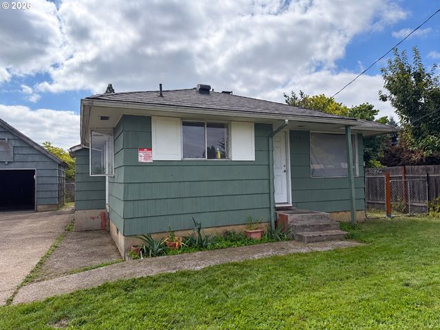2812 19TH Ave, Forest Grove, OR 97116