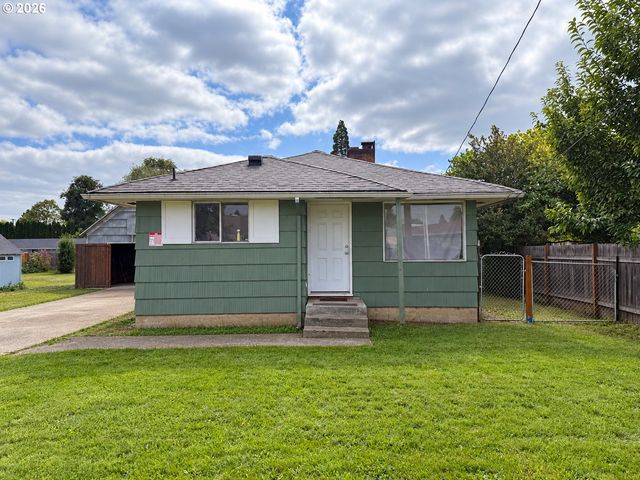 2812 19TH Ave, Forest Grove, OR 97116