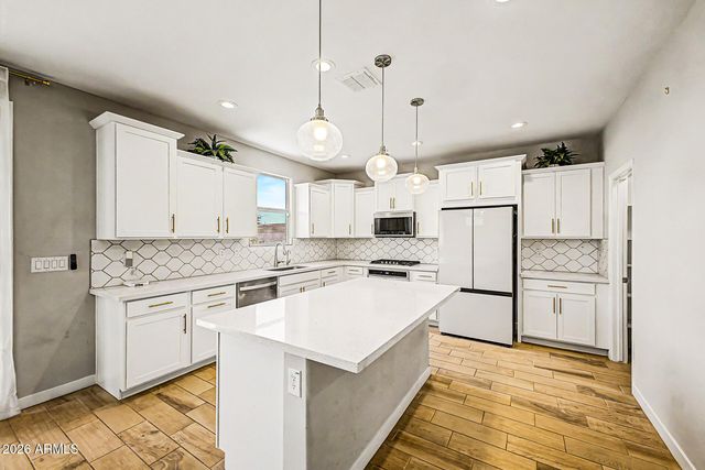 10950 W BEATRICE Street, Avondale, AZ 85323