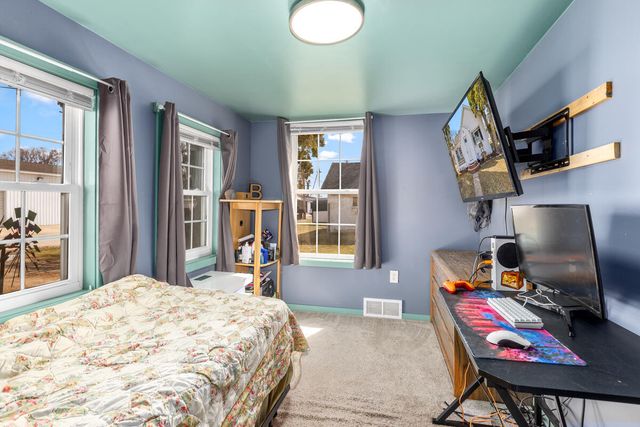 125 N A Street, Trufant, MI 49347