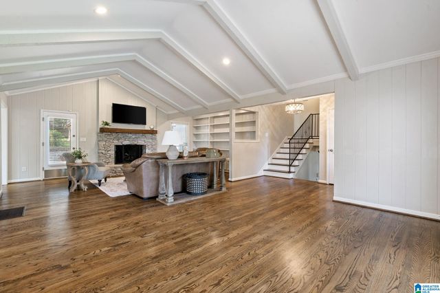 312 GREAT VIEW CIRCLE, Hoover, AL 35226