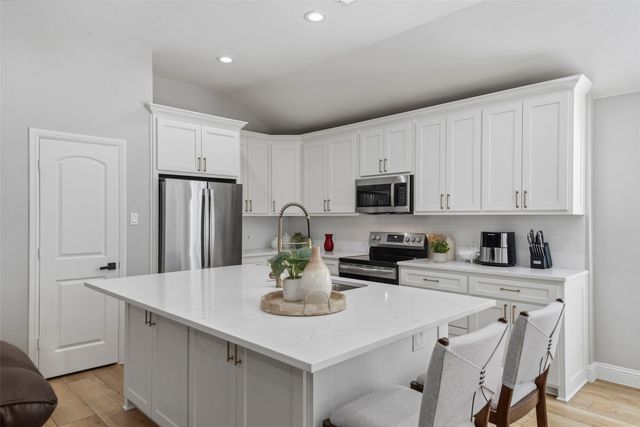 5554 Canyon Lands Drive, Fort Worth, TX 76137