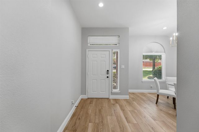 5554 Canyon Lands Drive, Fort Worth, TX 76137