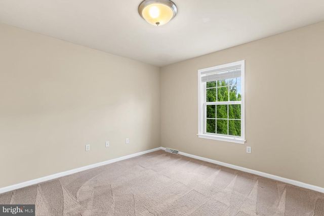 128 S THISTLEDOWN DR, Palmyra, PA 17078