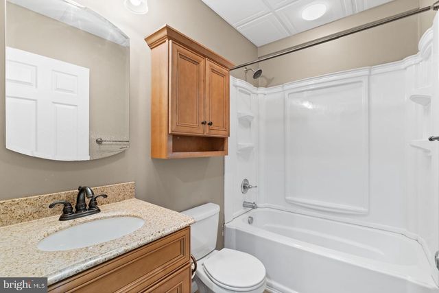 128 S THISTLEDOWN DR, Palmyra, PA 17078