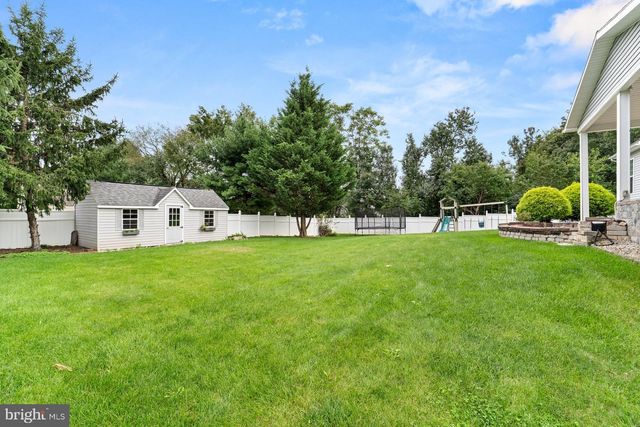 128 S THISTLEDOWN DR, Palmyra, PA 17078