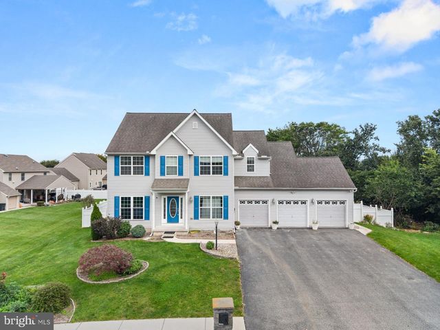128 S THISTLEDOWN DR, Palmyra, PA 17078