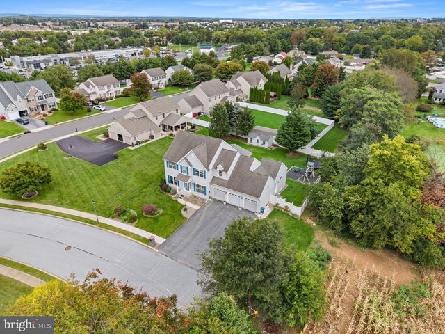 128 S THISTLEDOWN DR, Palmyra, PA 17078