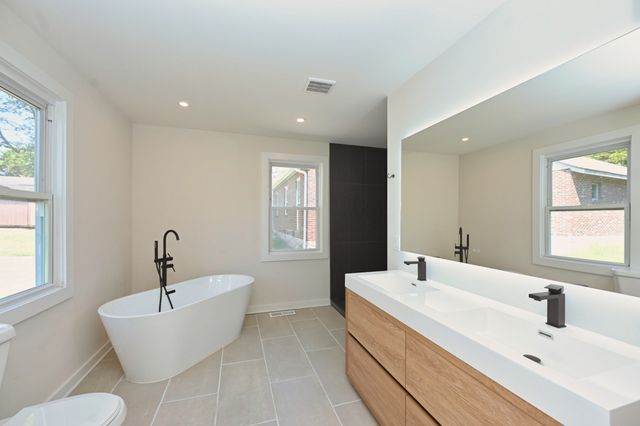 2913 Glenmeade Dr, Nashville, TN 37216