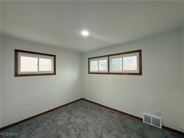 24571 Alberton Road, Euclid, OH 44123