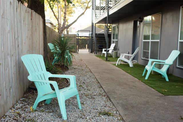 2821 Reagan Street 202, Dallas, TX 75219