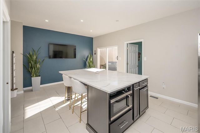 4222 Delmar Boulevard, St Louis, MO 63108