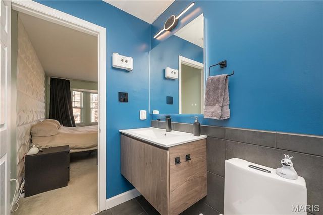 4222 Delmar Boulevard, St Louis, MO 63108