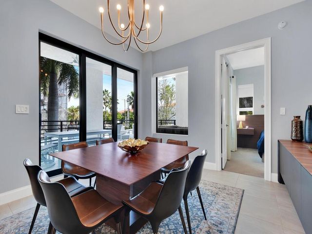 1111 Central AVE # 216, Naples, FL 34102