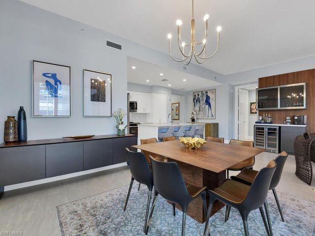 1111 Central AVE # 216, Naples, FL 34102