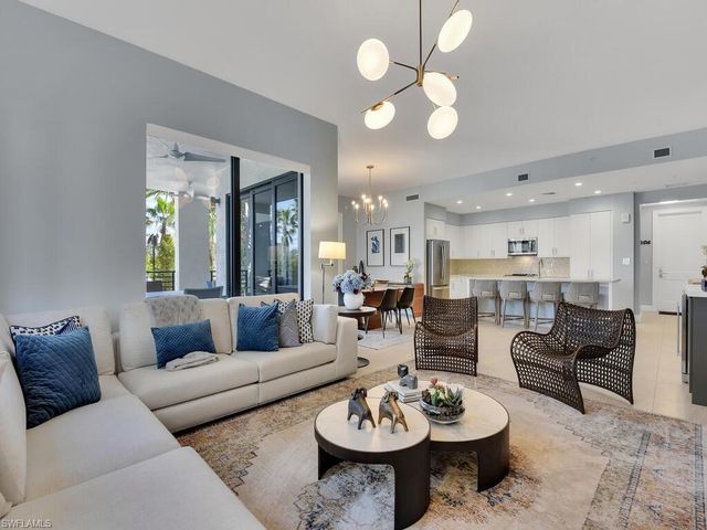 1111 Central AVE # 216, Naples, FL 34102