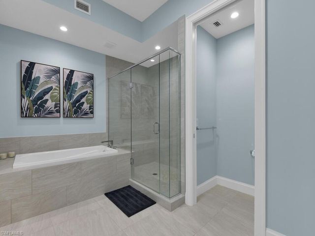 1111 Central AVE # 216, Naples, FL 34102