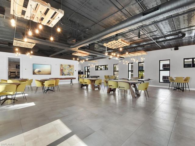 1111 Central AVE # 216, Naples, FL 34102