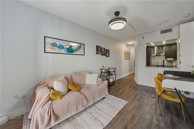 1280 W Peachtree NW Street 3114, Atlanta, GA 30309