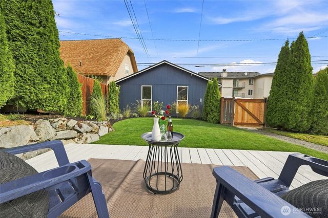 811 N L Street, Tacoma, WA 98403