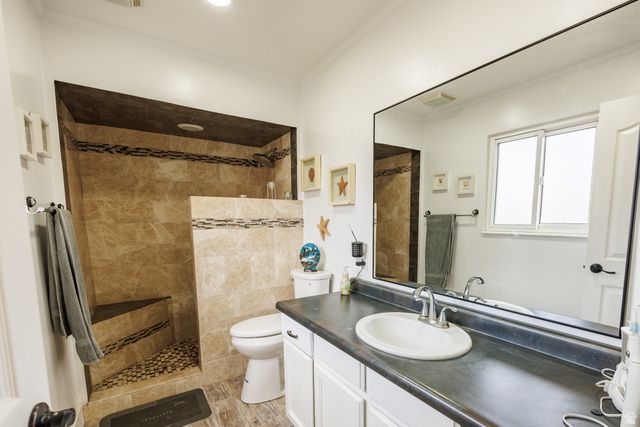 6618 S HAWKSBILL CIR, Taylorsville, UT 84123