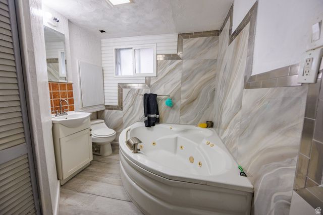 6618 S HAWKSBILL CIR, Taylorsville, UT 84123