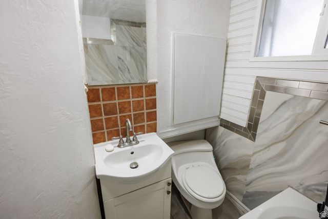 6618 S HAWKSBILL CIR, Taylorsville, UT 84123